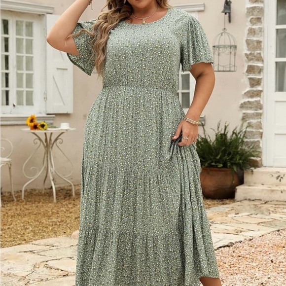 Nemidor Dresses & Skirts - NWOT Nemidor Floral Maxi Dress in Mint Green - Size 22